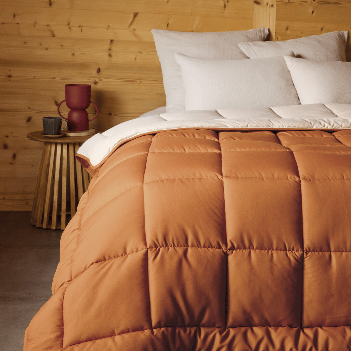 Sfeerbeeld van Zelesta Easybed - Bronsbruin & Linnen dekbed