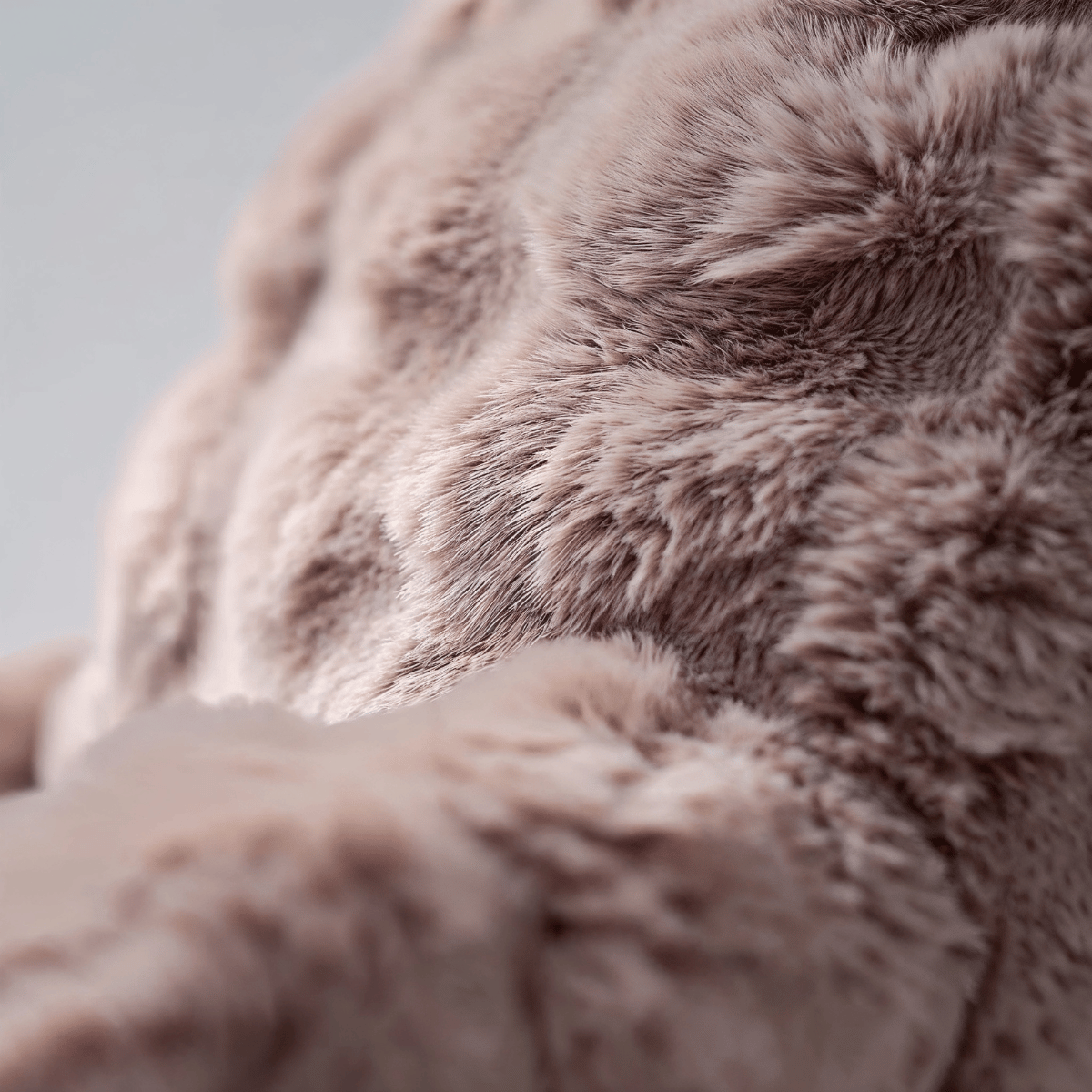 Zelesta Bedrest Pompom - Taupe