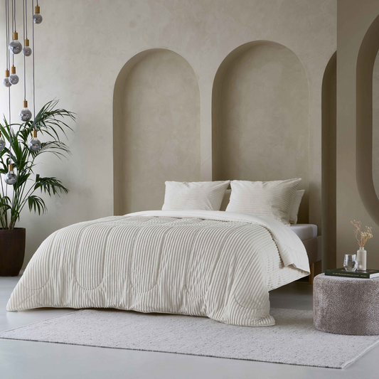 Zelesta Special Teddy Groove Duvet - Off-White