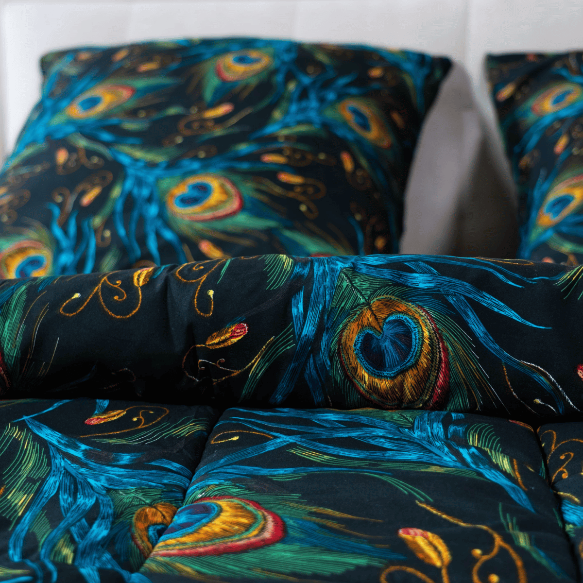 Zelesta Comfort Design Summer Duvet - Peacock Feathers