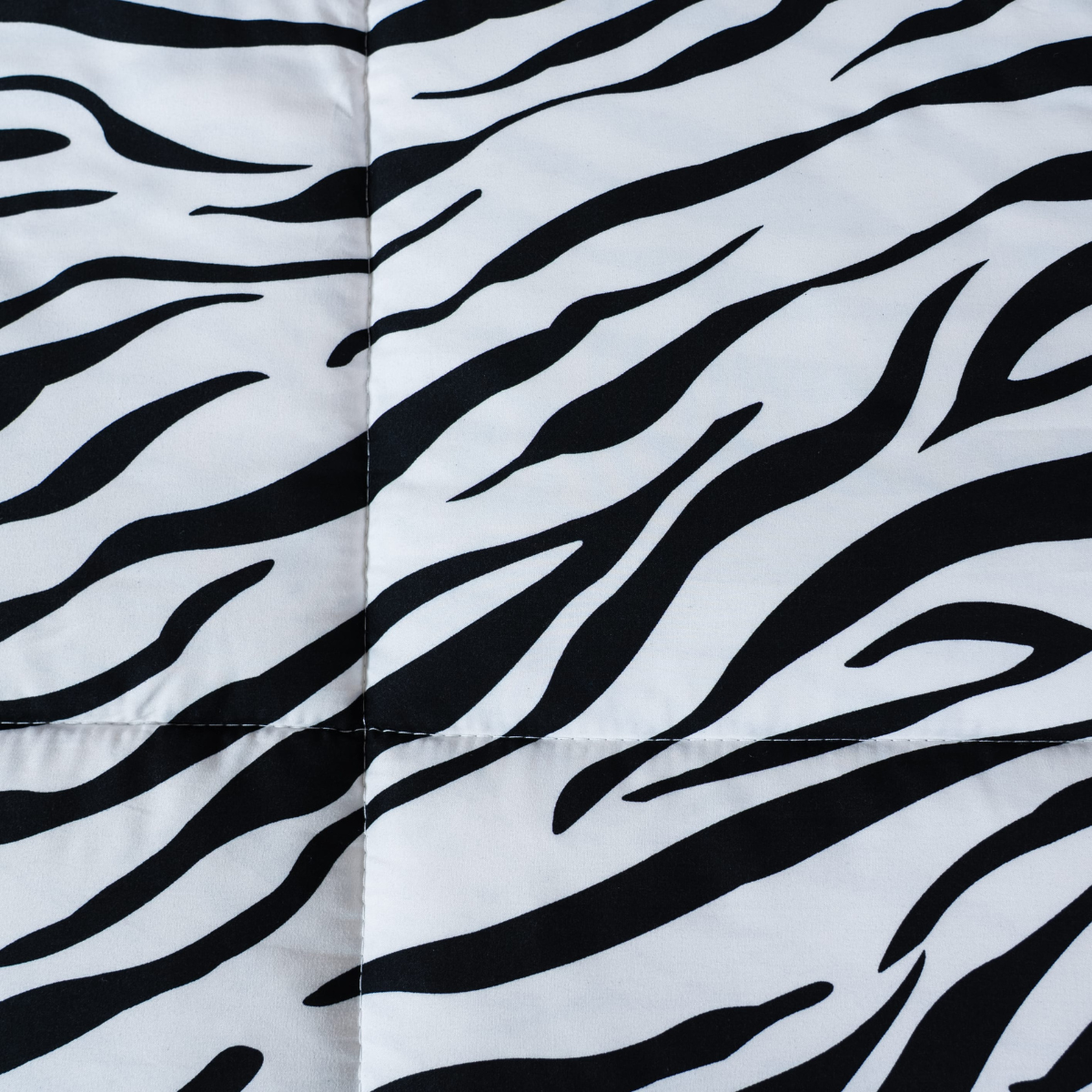 Zelesta Comfort Design Duvet - Zebra Skin