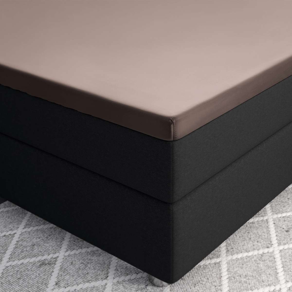 Primaviera Deluxe Topper Satijn Hoeslaken Taupe