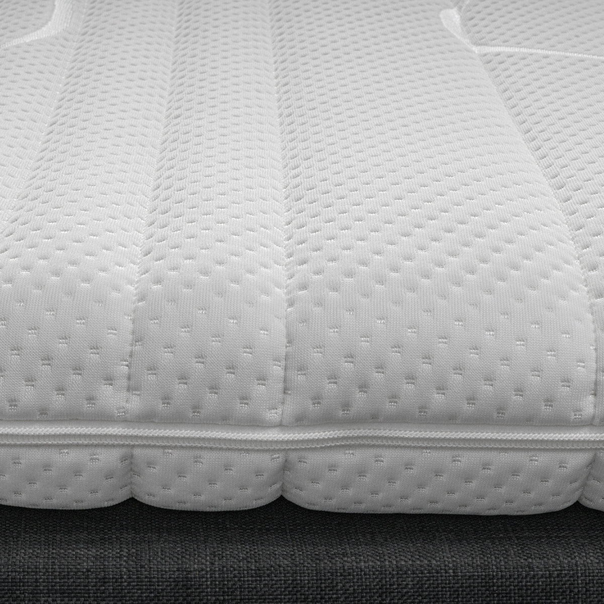 Zelesta Silver Line Topper - Hybrid Cold Foam image
