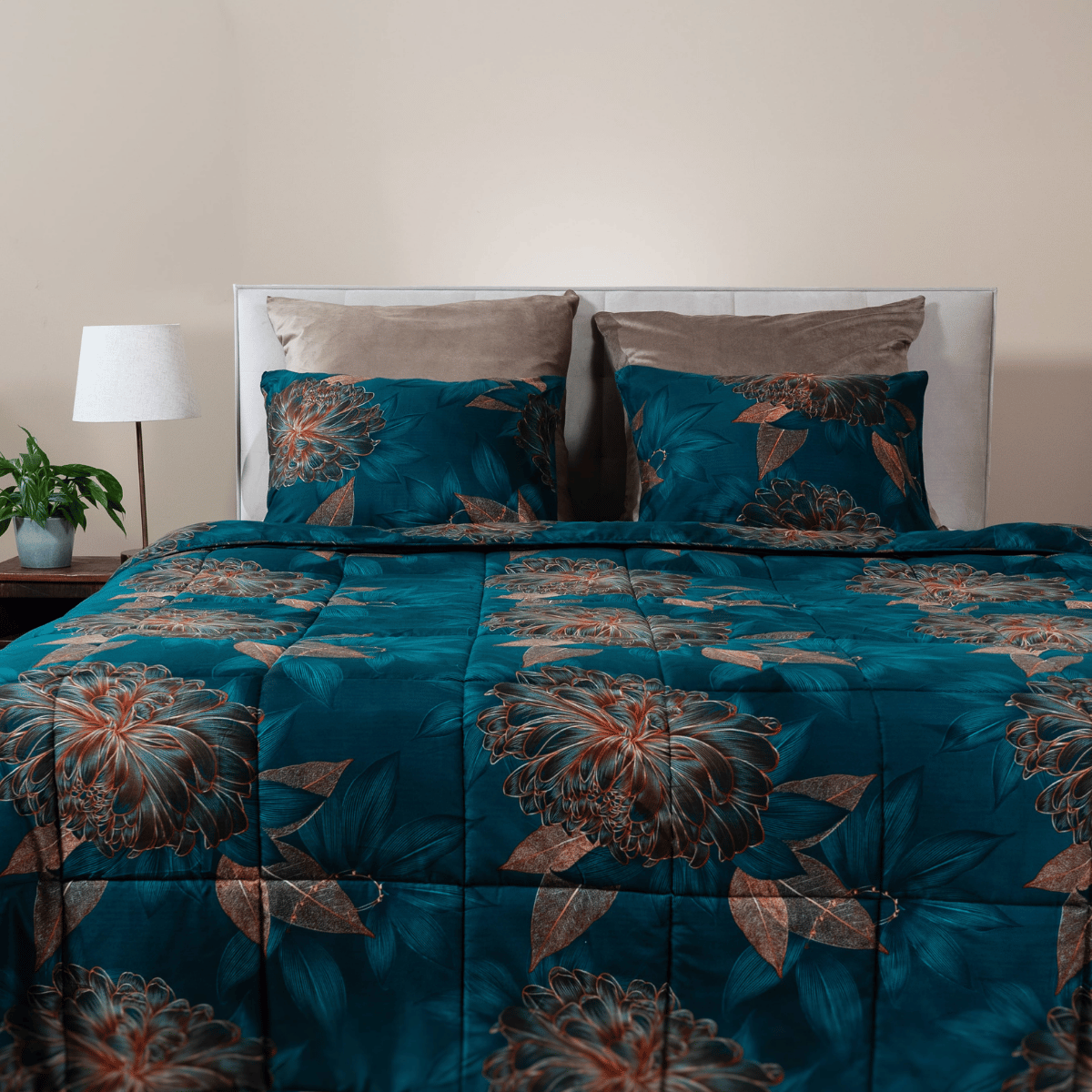 Zelesta Comfort Design 4-Season Duvet - Royal Flowers image