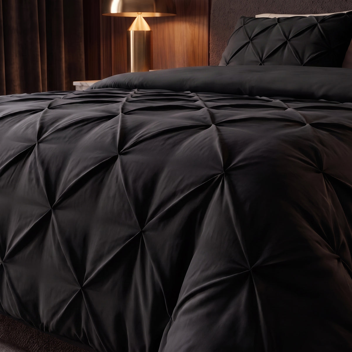 Zelesta Everyday Pintuck Duvet - Black