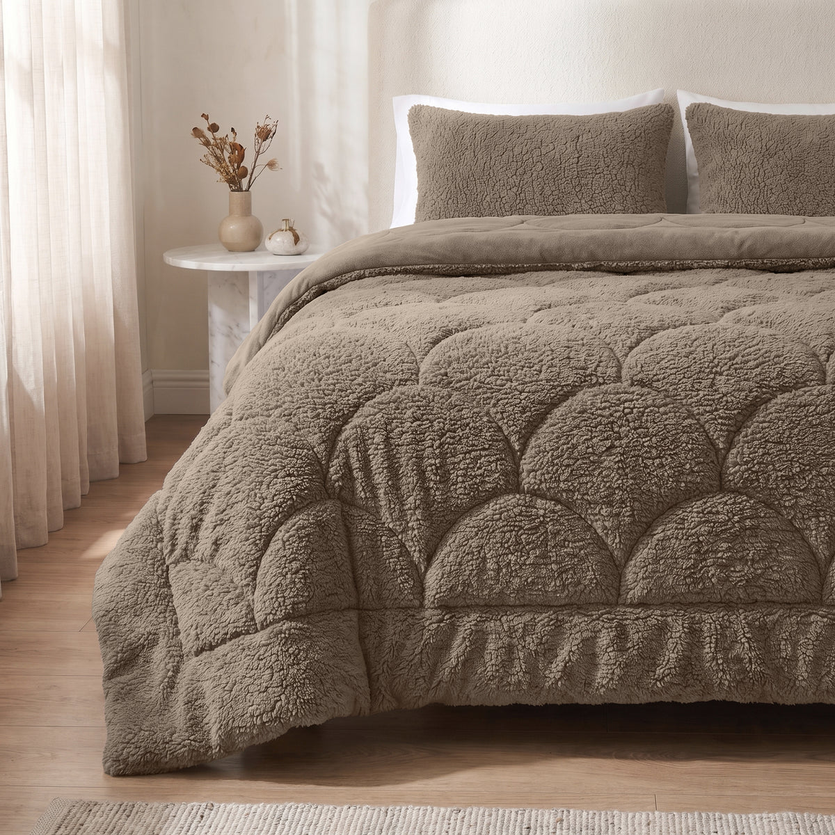 Zelesta Special Teddy Chenille Dekbed - Donkertaupe