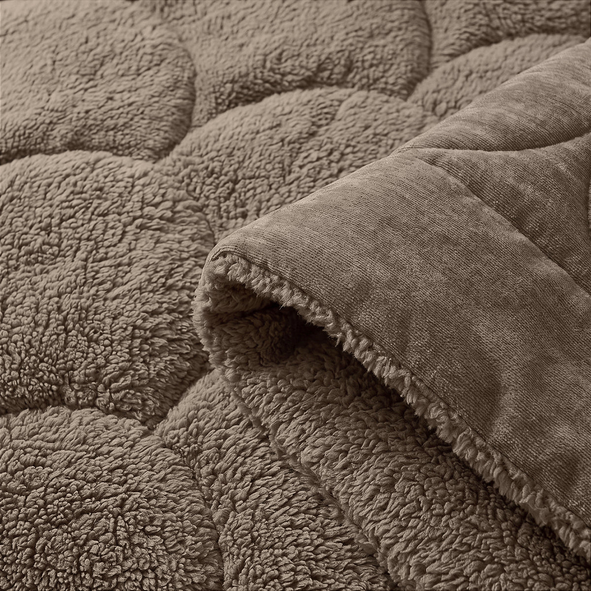 Zelesta Special Teddy Chenille Dekbed - Donkertaupe