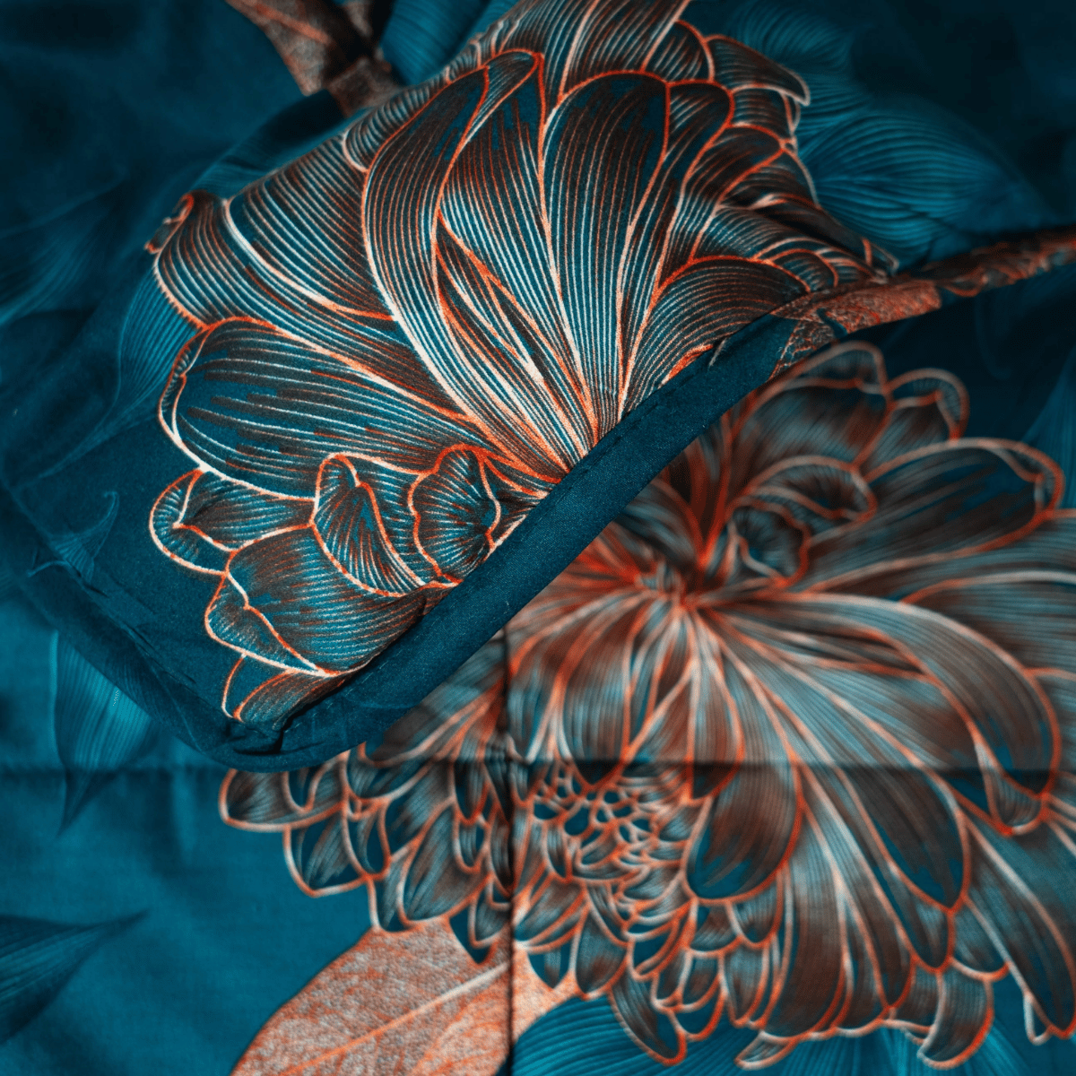 Zelesta Comfort Design 4-Season Duvet - Royal Flowers image