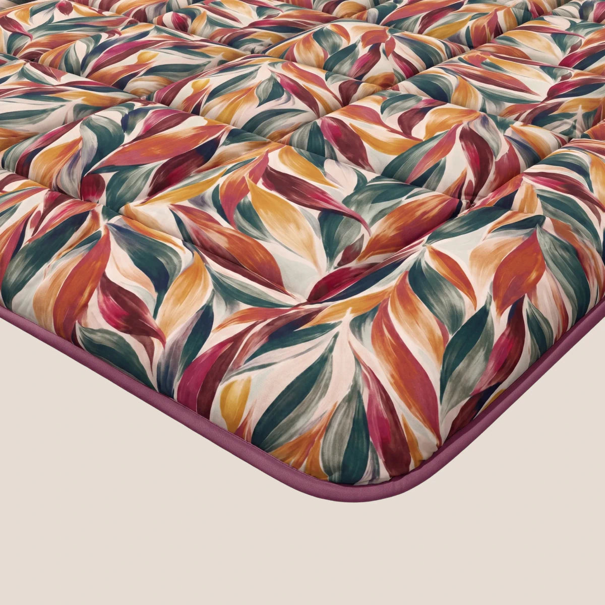 Zelesta Deluxe Design Satin Cotton - Pink Multicolor Leaves