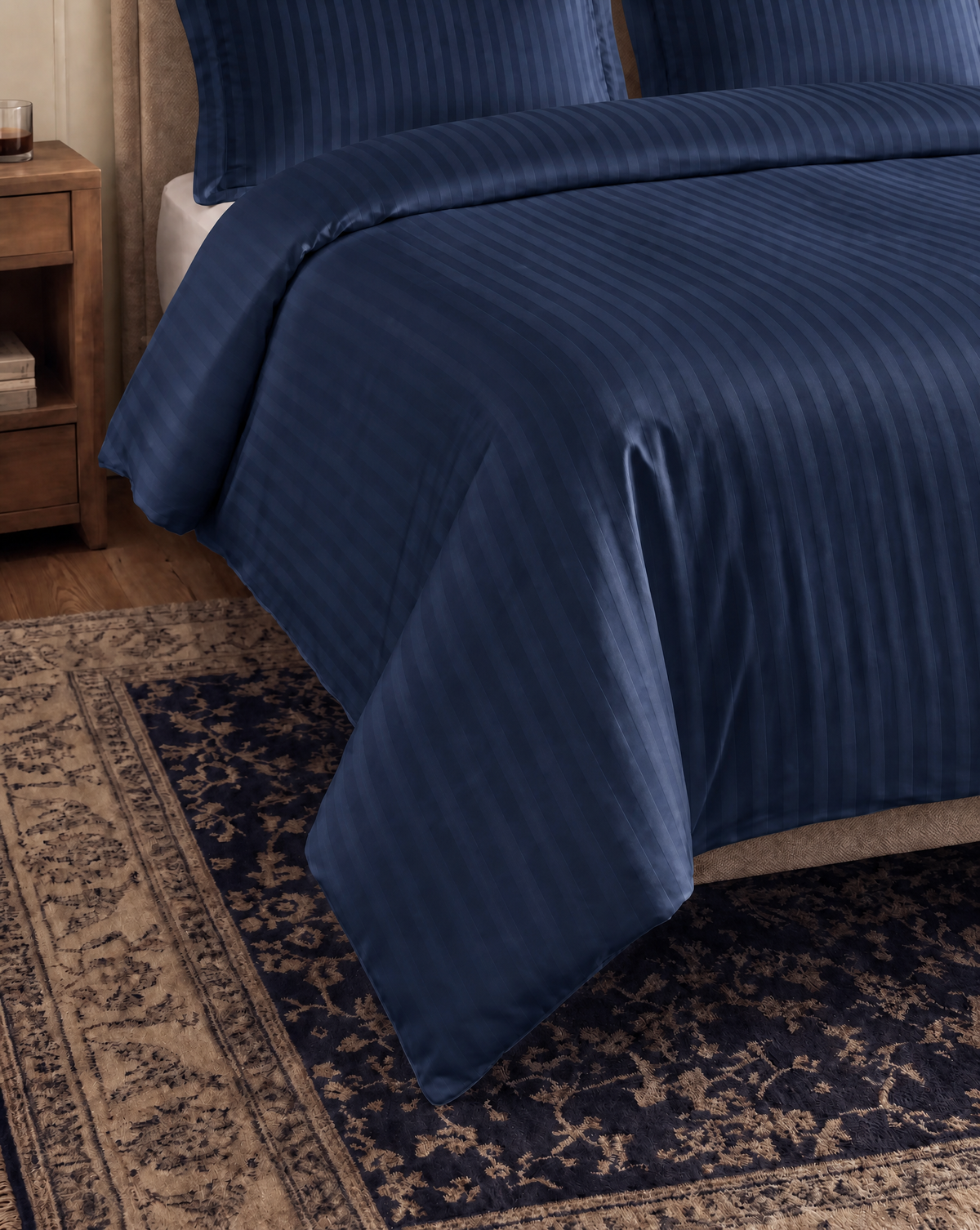 Zelesta Deluxe Hotel Stripe Seamless Satin Cotton Duvet - Blue
