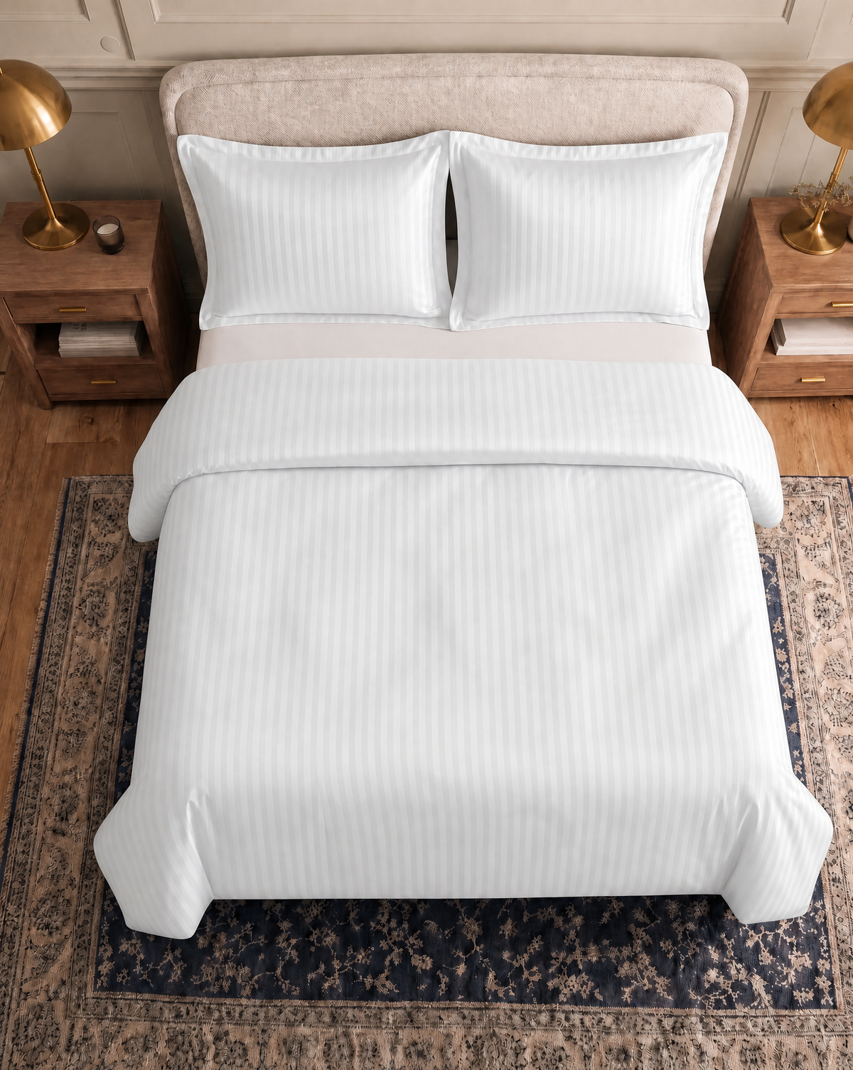 Zelesta Deluxe Hotel Stripe Seamless Satin Cotton Duvet - White