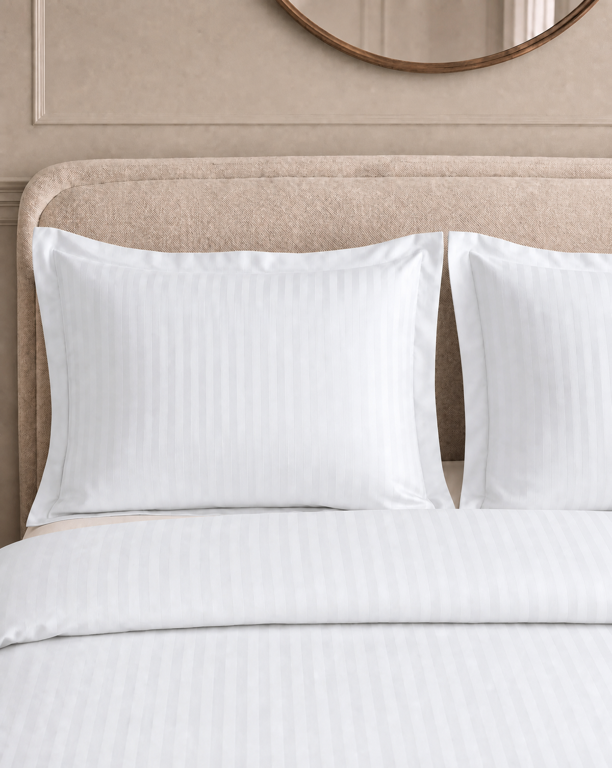 Zelesta Deluxe Hotel Stripe Seamless Satin Cotton Duvet - White