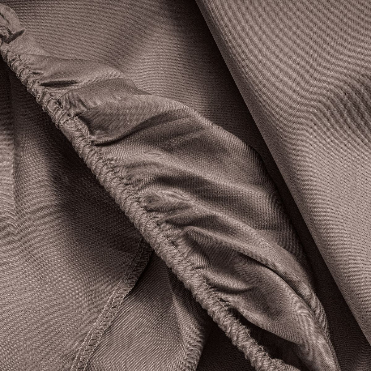 Zelesta Primaviera Satin Deluxe Fitted Sheet Taupe image