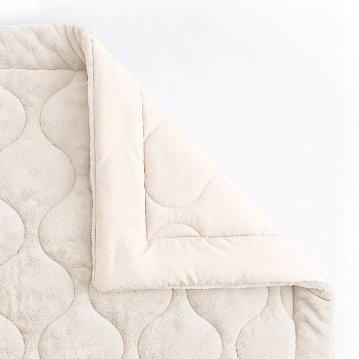 Zelesta Special Teddy Faux Fur Duvet - Marshmallow white