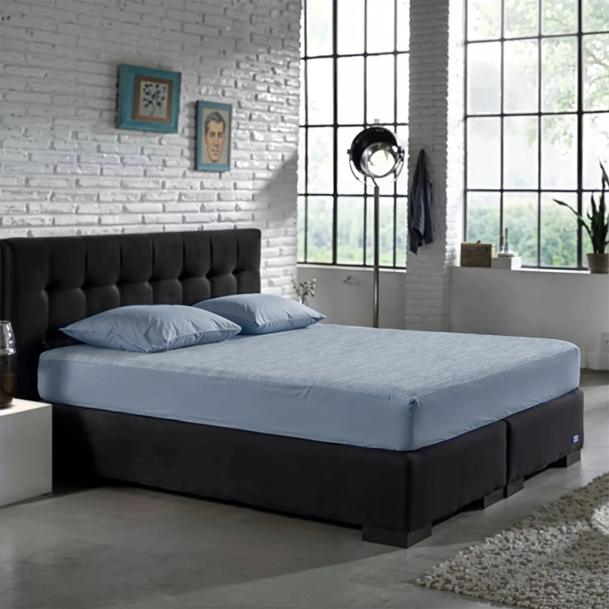 Zelesta Special Cooling Blend Fitted Sheet in Serene Blue on a white background