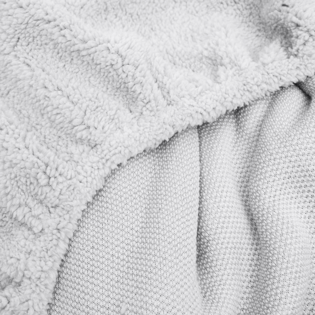 Zelesta Teddy Fitted Sheet - Grey image