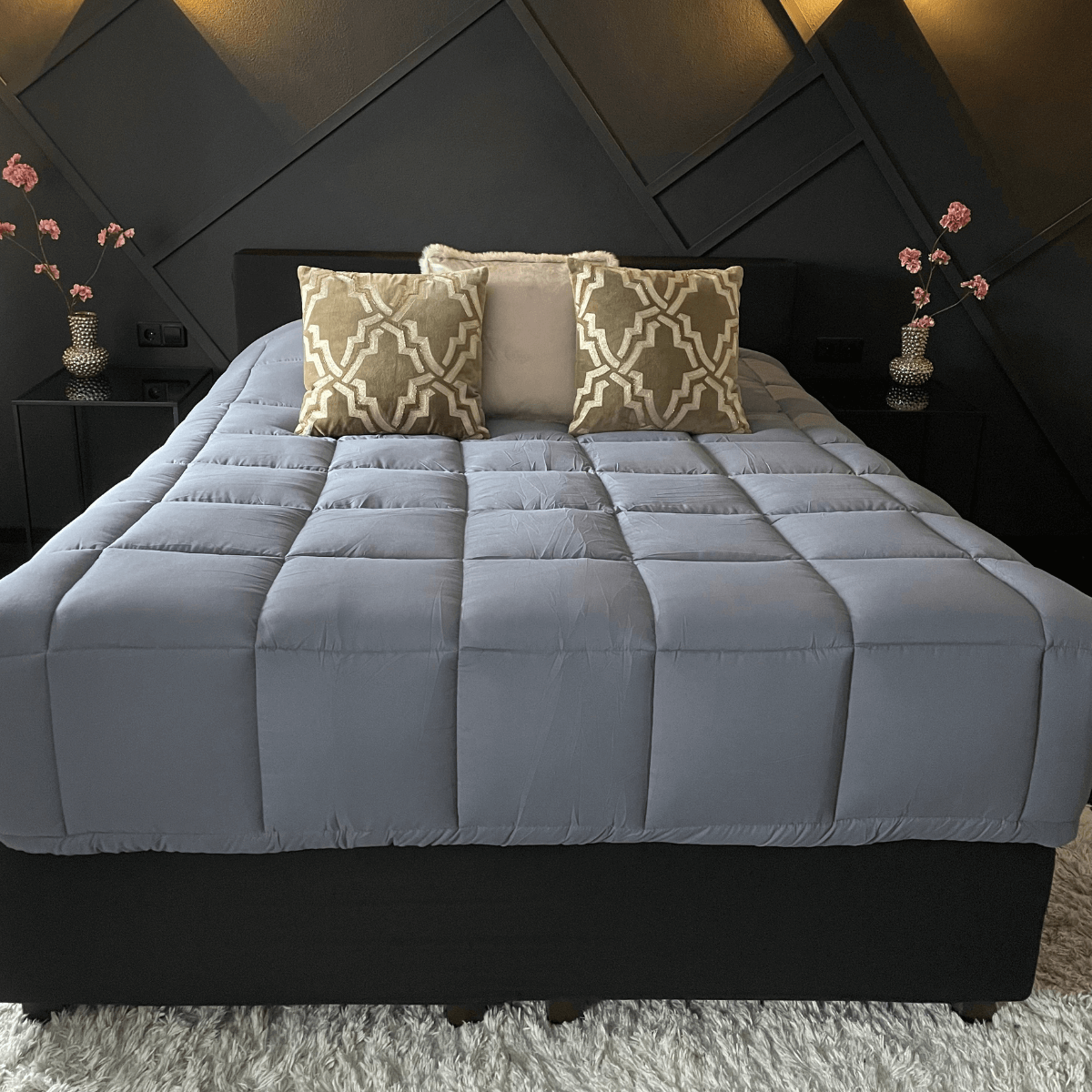 zomer dekbed luxe donkergrijs zilvergrijs slaapkamer bed